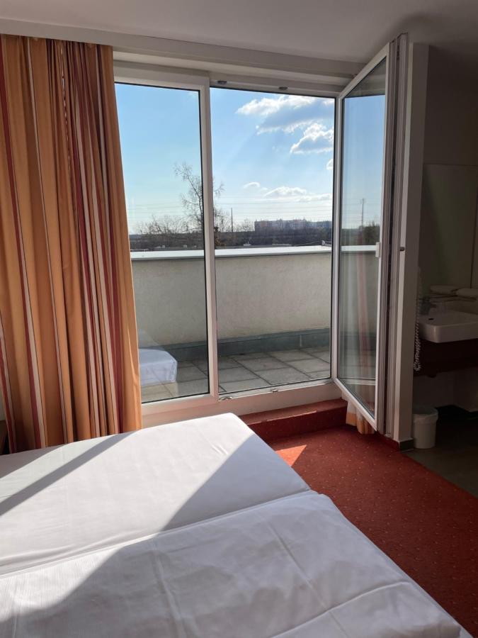 Hahn Hotel ウィーン エクステリア 写真